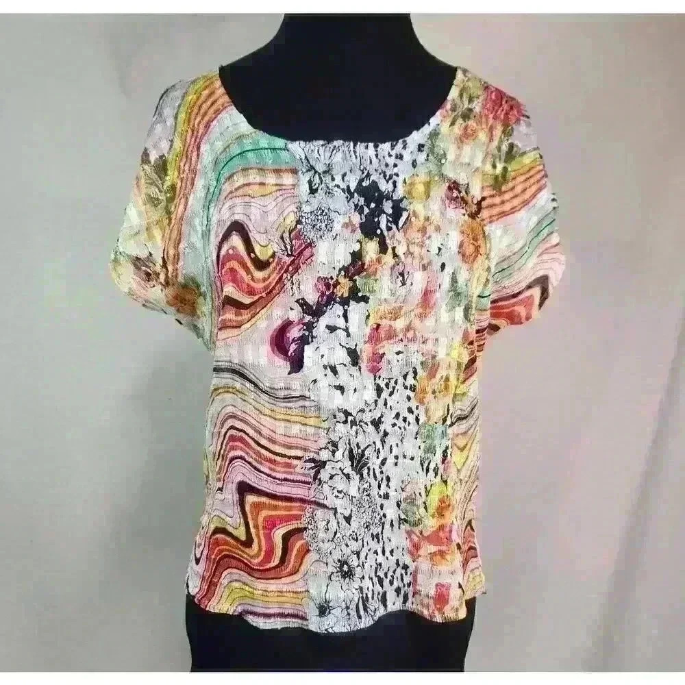 Violet & Claire Brightly Colored Sparkly Short Sleeved Scooped Neck Top Size L